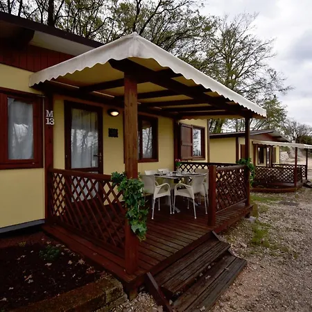 Corte Tonolli Alloggio per agriturismo *
