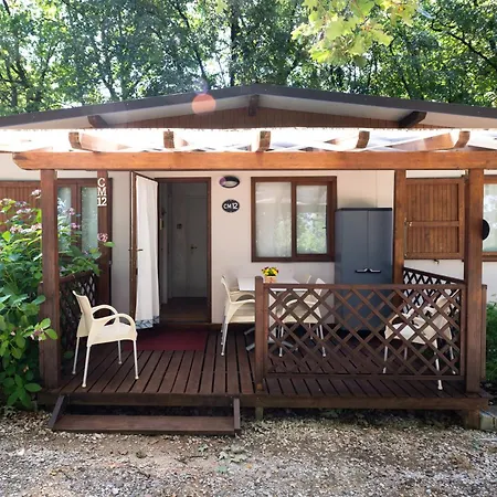 Corte Tonolli Alloggio per agriturismo *