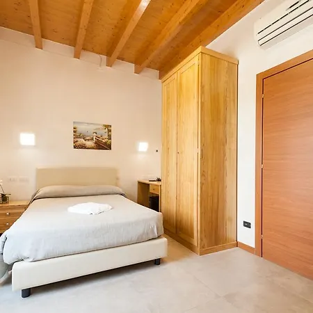 Corte Tonolli Alloggio per agriturismo *