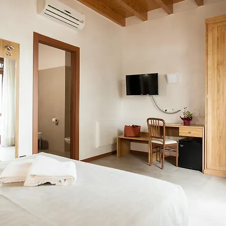 Alloggio per agriturismo Corte Tonolli *