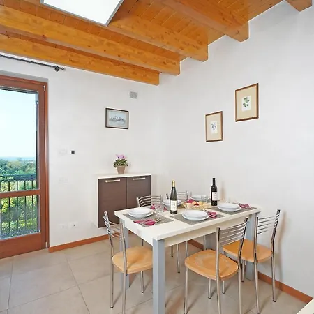 Alloggio per agriturismo Corte Tonolli *
