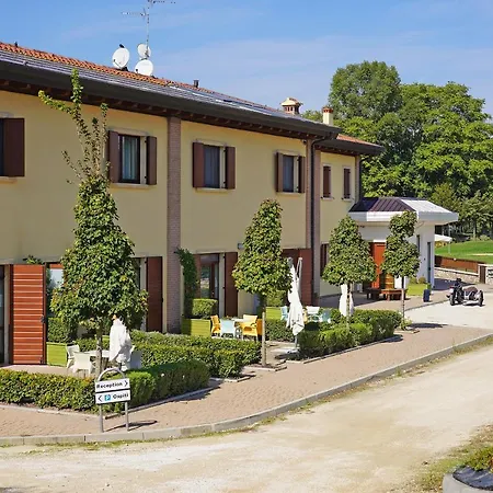 Corte Tonolli * Valeggio sul Mincio